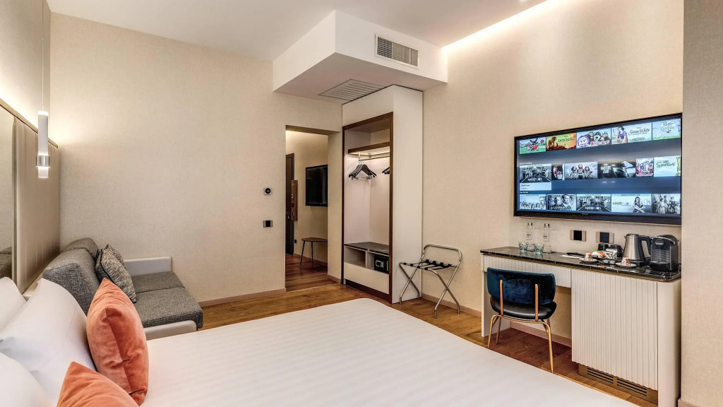 Executive Suite