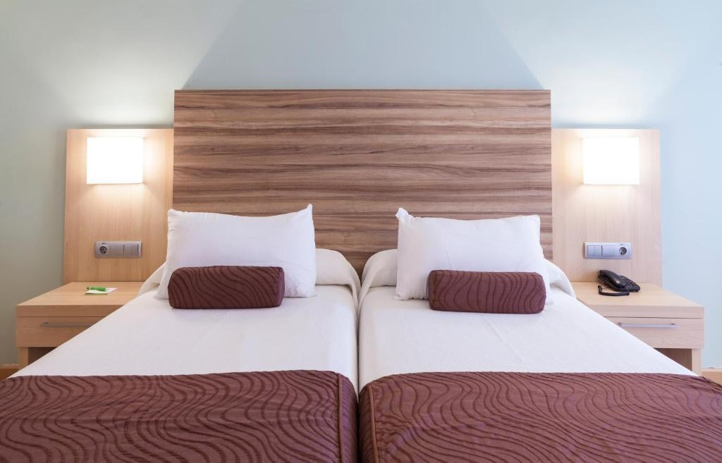 Standard Double room (twin beds)