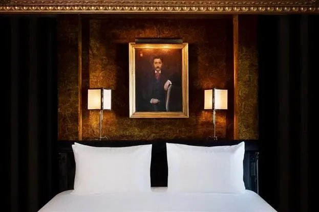 Executive Double Suite (full double bed)
