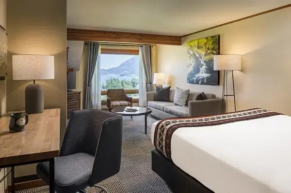 Windows on the Gorge Double room (full double bed)