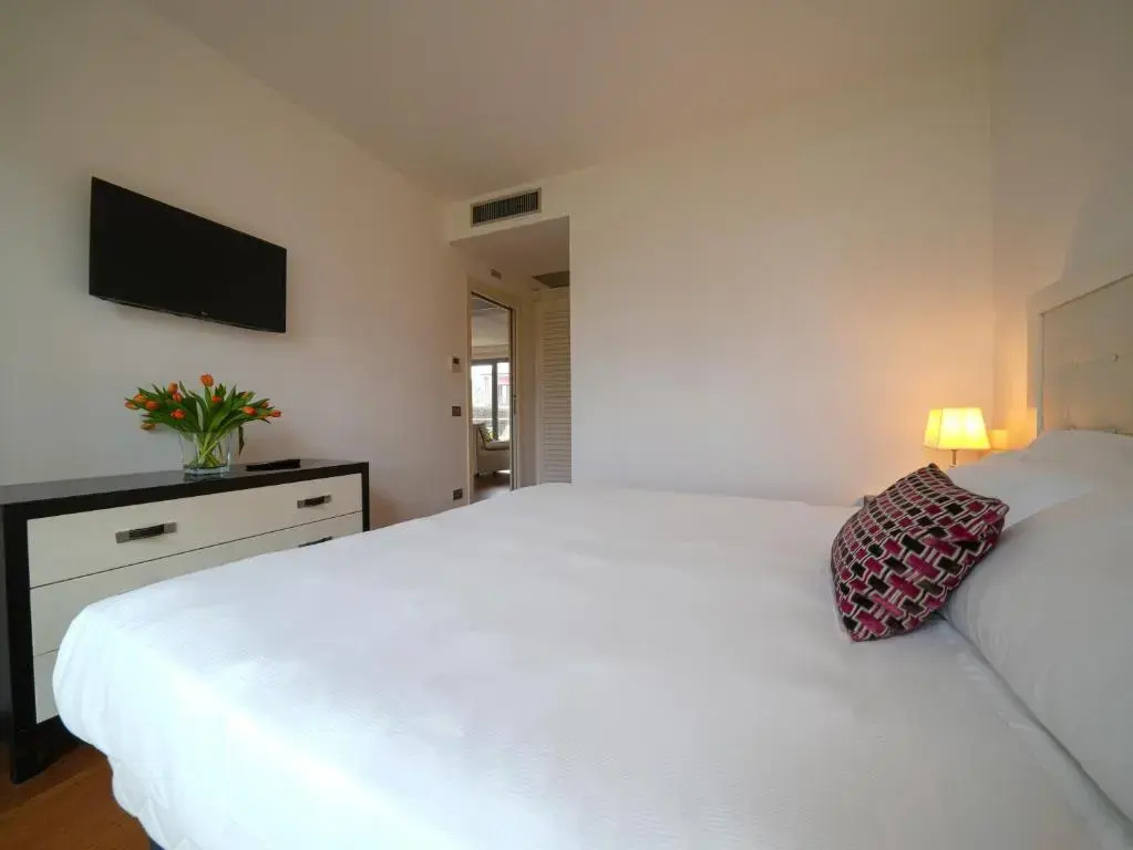 Hotel Pisa Tower Plaza - Chambres
