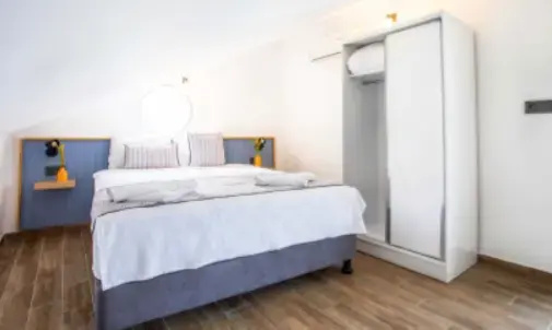 Bella Standard Penthouse Apartment