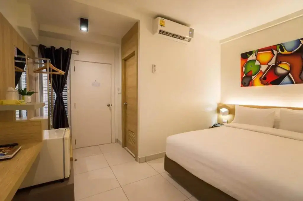 Standard Double room (full double bed)