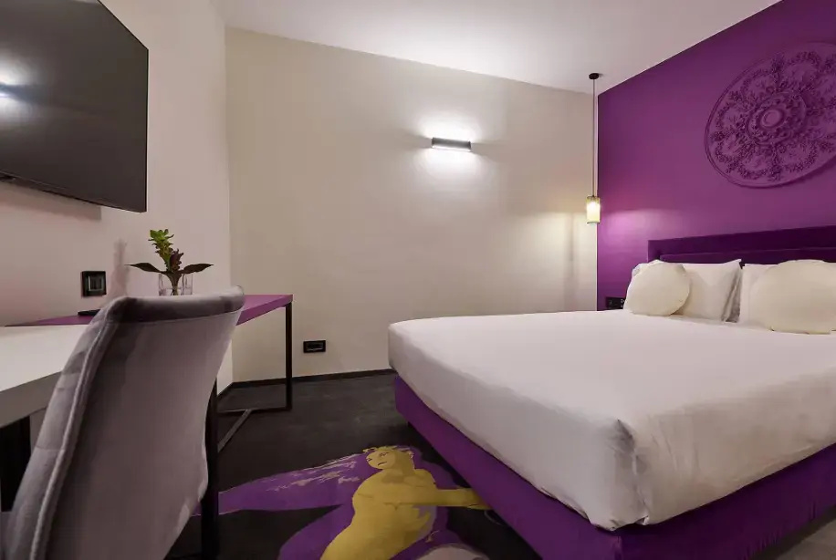 Creation Gallery Double Junior Suite (full double bed)