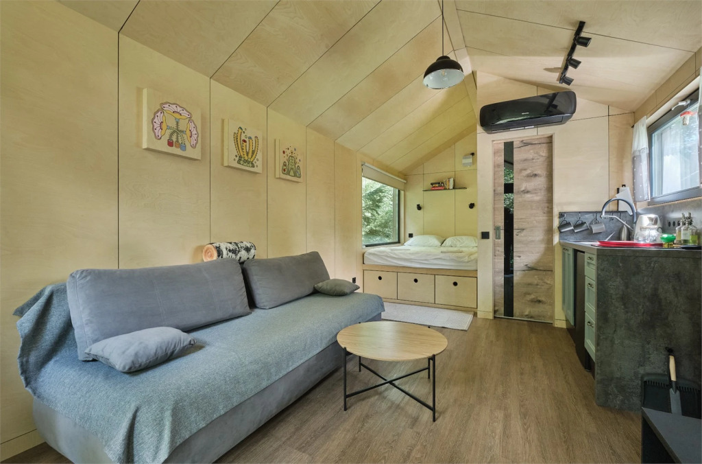 Двухместная Хижина № 1 двуспальная кровать в Сарай Сараев