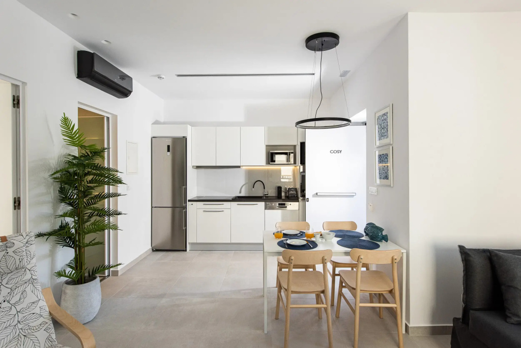 Deluxe Cozy Double Apartment (full double bed)