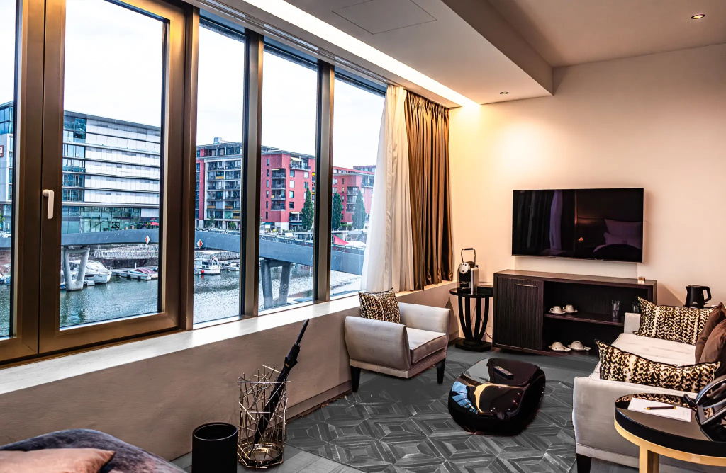 Hotel photo 13