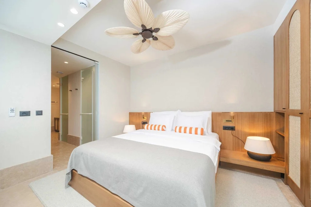 Penthouse Apartment