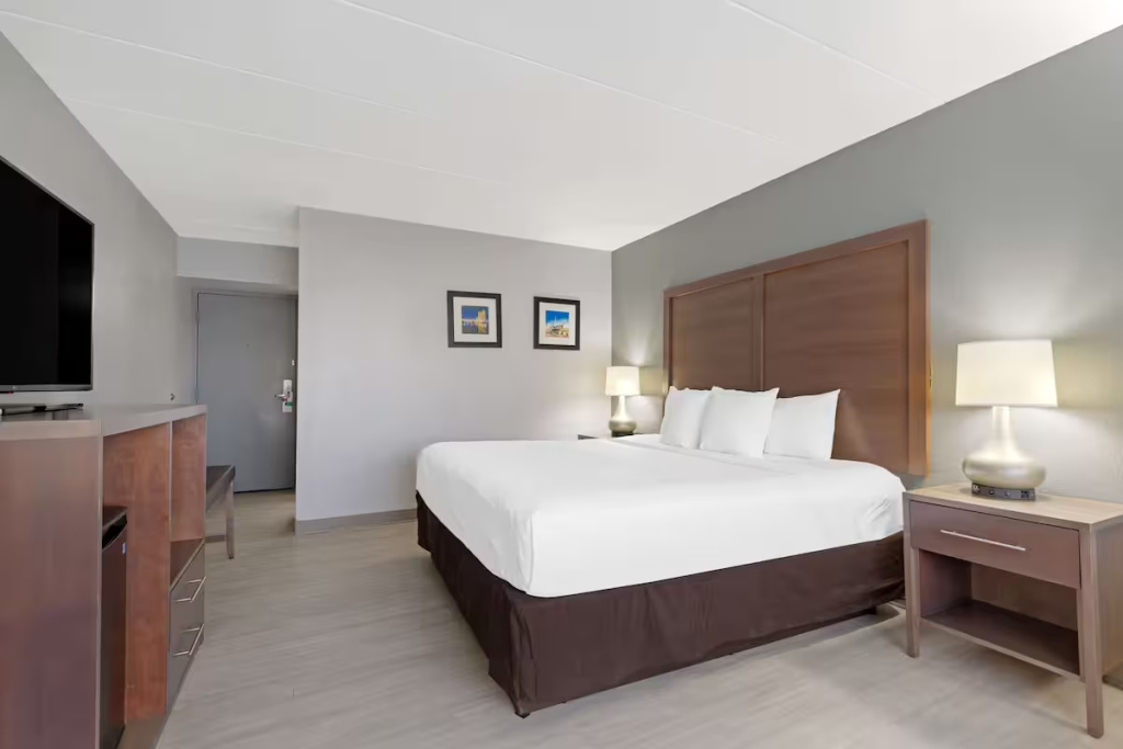 Clarion Hotel & Suites BWI Airport North - Chambres