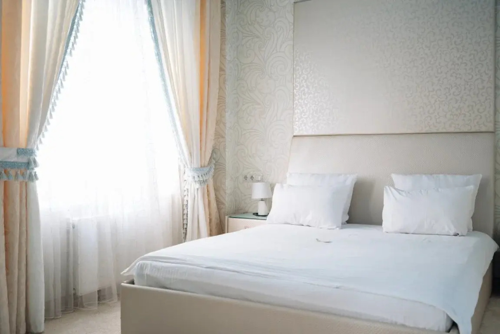 Malibu Hotel Room Type - Double Suite full double bed