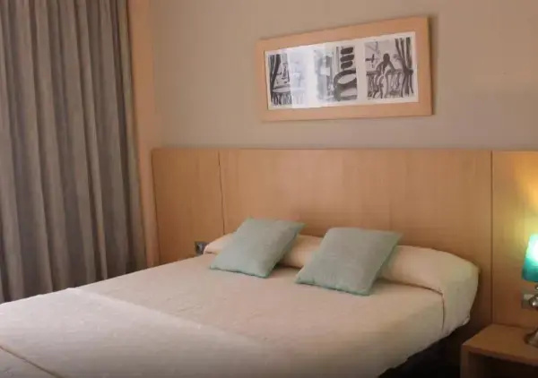 Advise Hotels Reina - Chambres