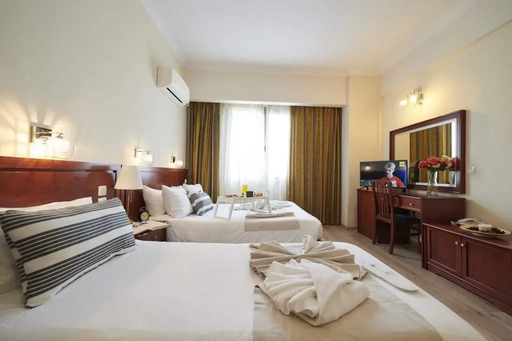 Crystal City Hotel - Chambres