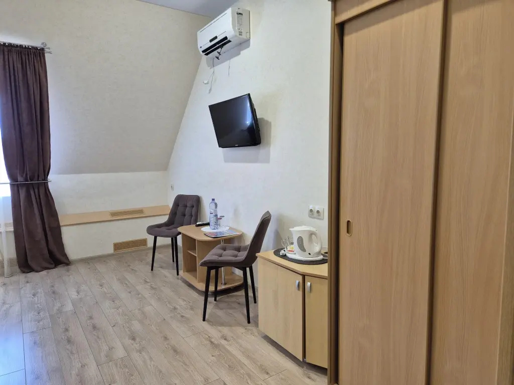 Superior Quadruple room