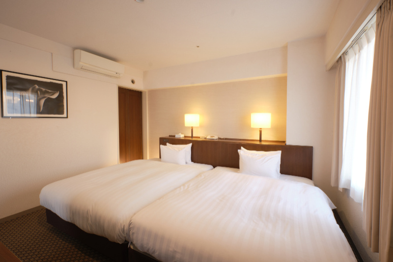 Double Suite (twin beds)
