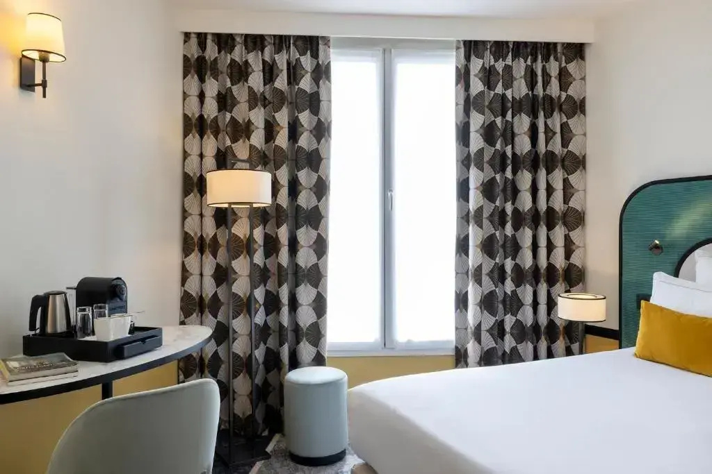 Hotel Aiglon 55