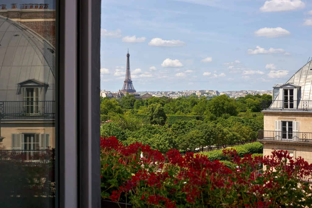 Hotel Regina Louvre 65