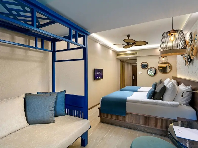 Family with Terrace Suite
