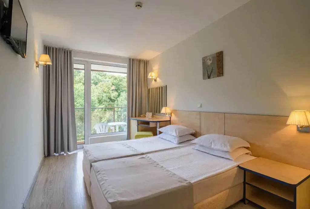 Madara Park Hotel - Chambres