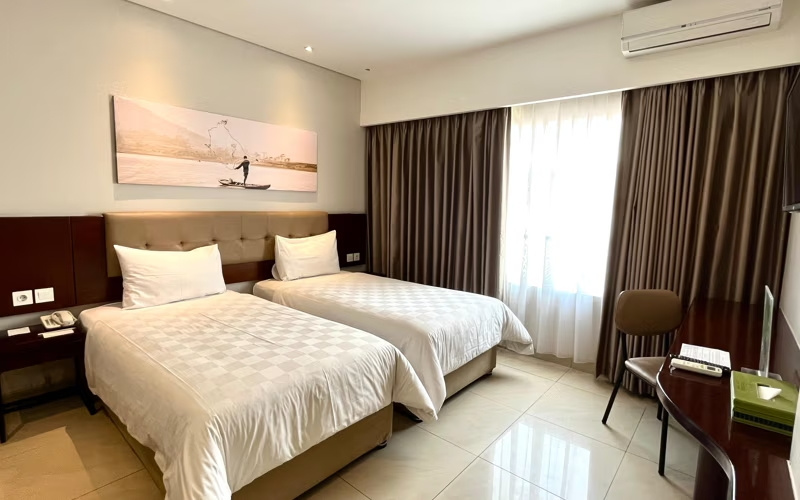 Hotel PrimeBiz Tegal - Chambres