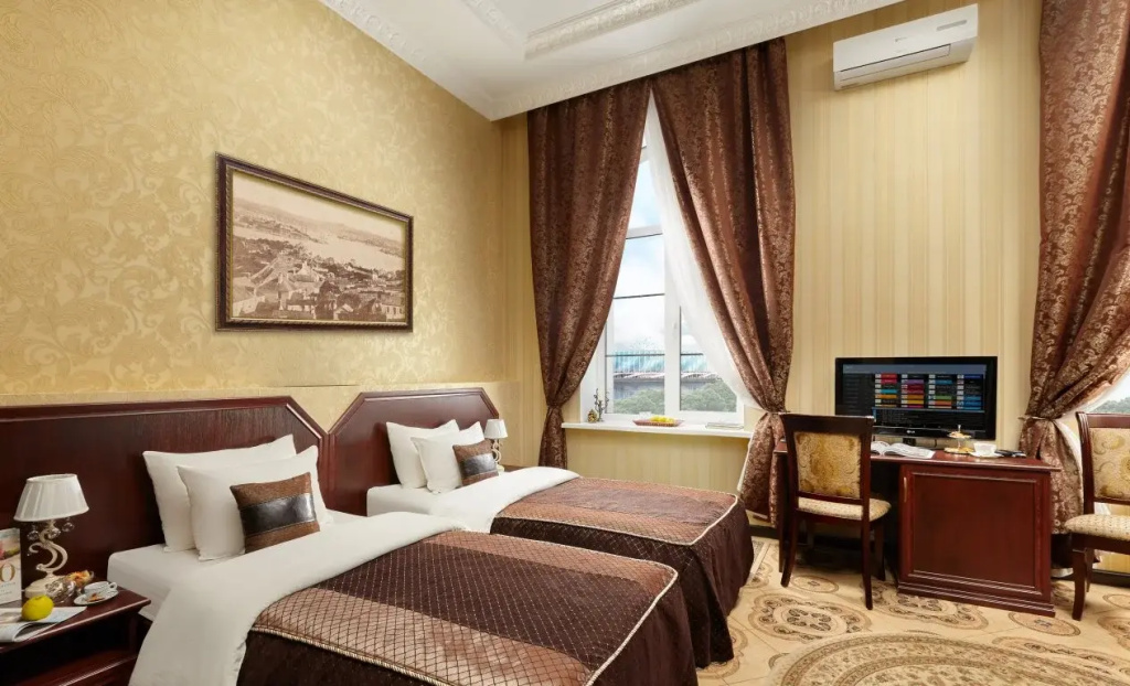 Nikitin Hotel Room Type - Deluxe Double room twin beds