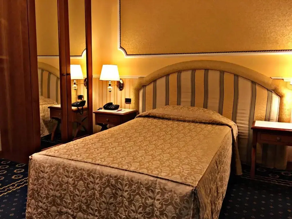 Andreola Central Hotel - Chambres