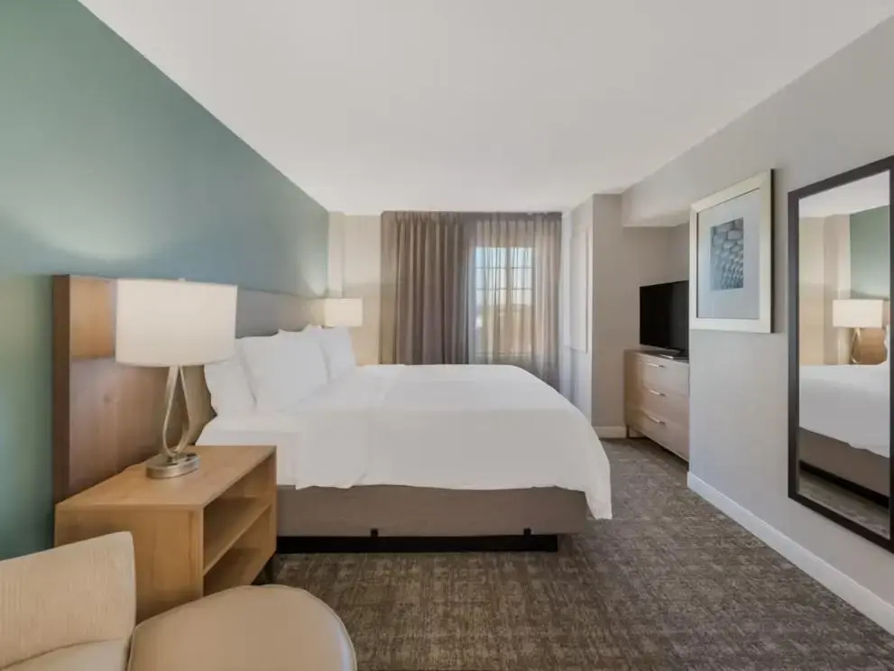 Staybridge Suites Chesapeake by IHG - Chambres
