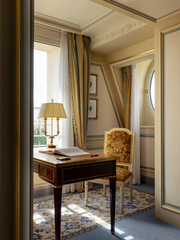 Executive Double Junior Suite (çift kişilik yatak)