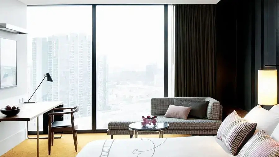 High Floor Luxe Double room (full double bed)