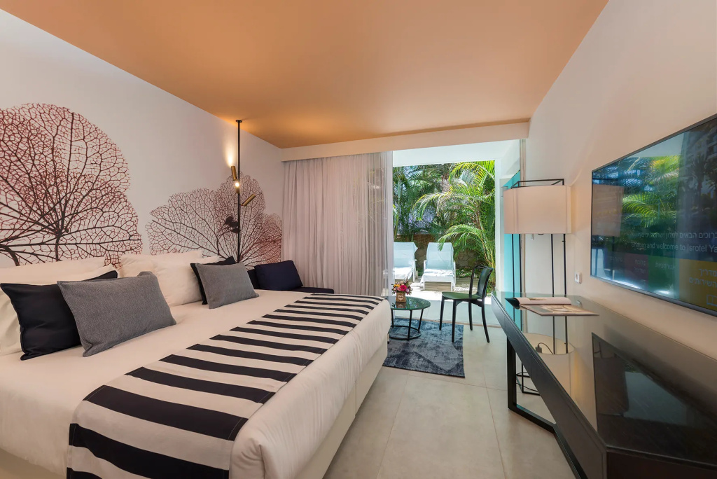 Garden with Garden Access Double room (full double bed)