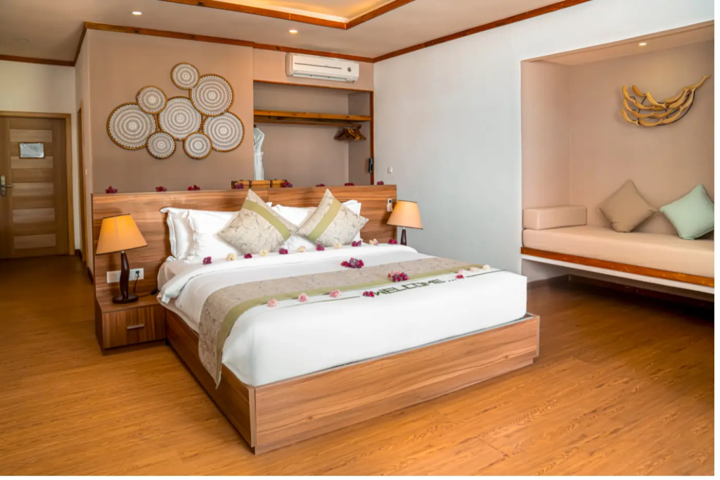 2 Bedrooms Beach Villa