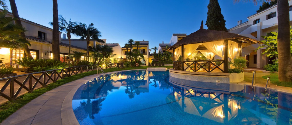 BlueBay Banus Hotel  - Général