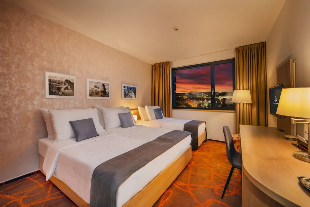 Family Quadruple room
