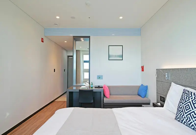 Deluxe Ocean Double room (twin beds)
