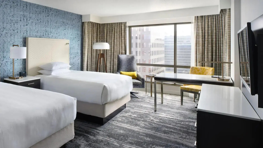 Quadruple room with balcony