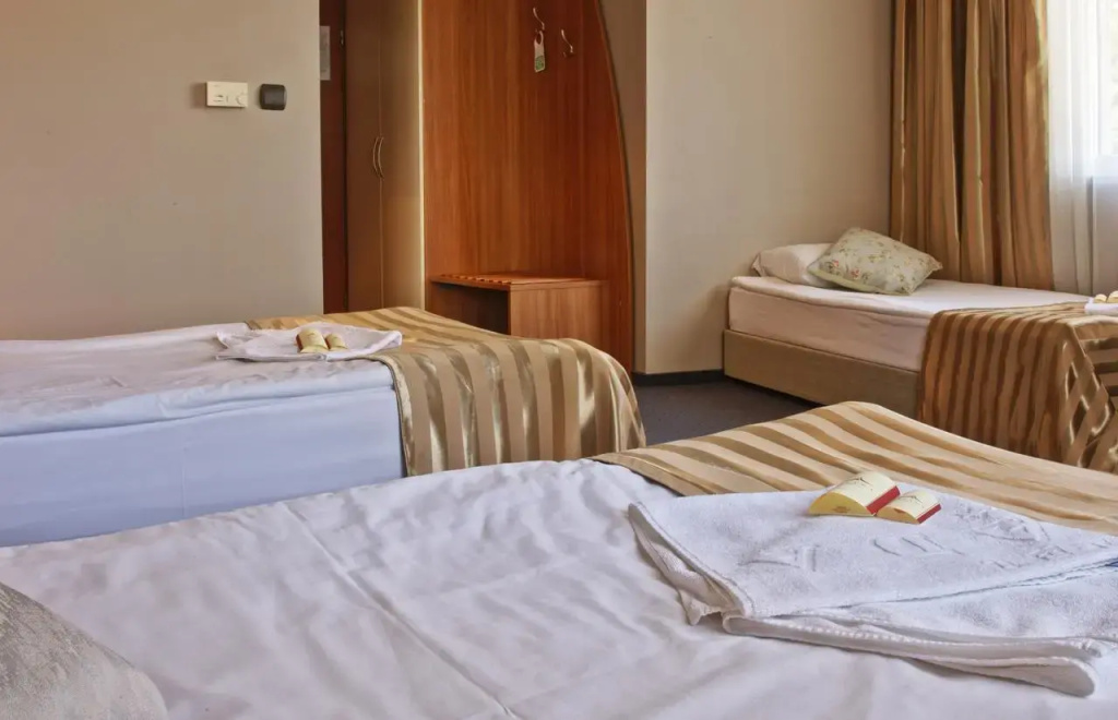 Hotel Triada - Chambres
