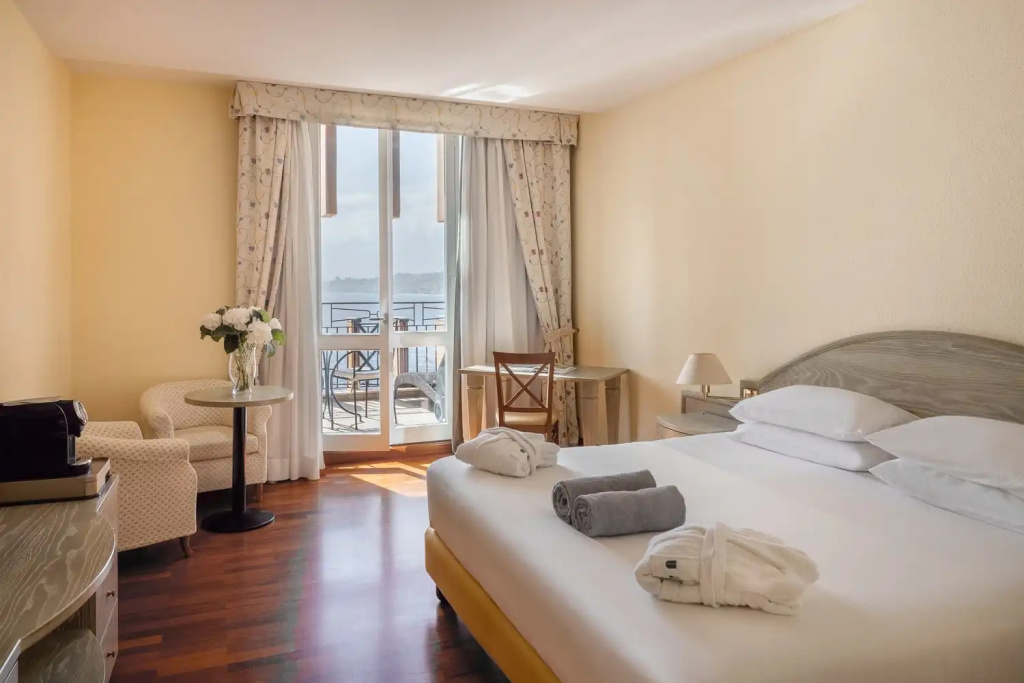 Unahotels Capotaormina - Chambres