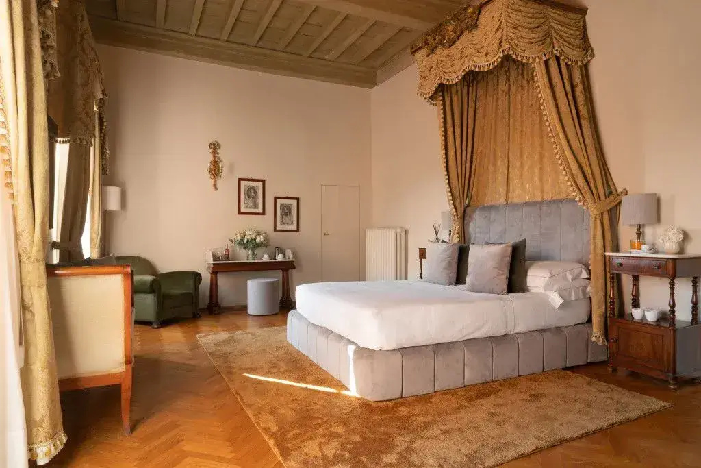 Loggiato dei Serviti - Chambres