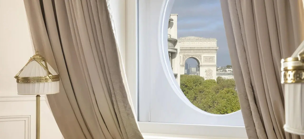 Hôtel Barrière Fouquet's Paris 103