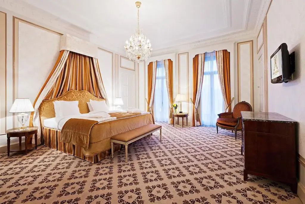 Junior Suite