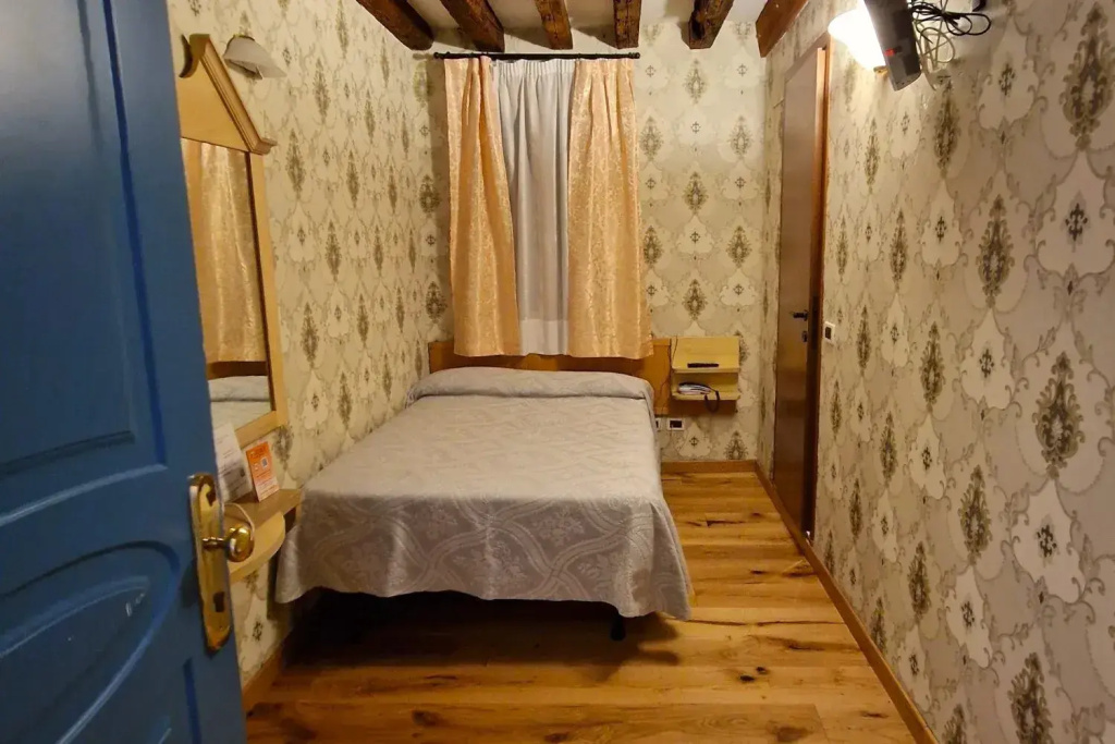 Annex Single room