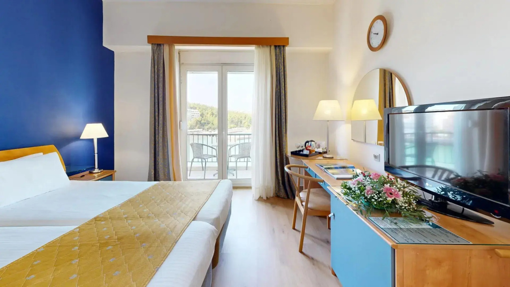 Lucy Hotel - Chambres