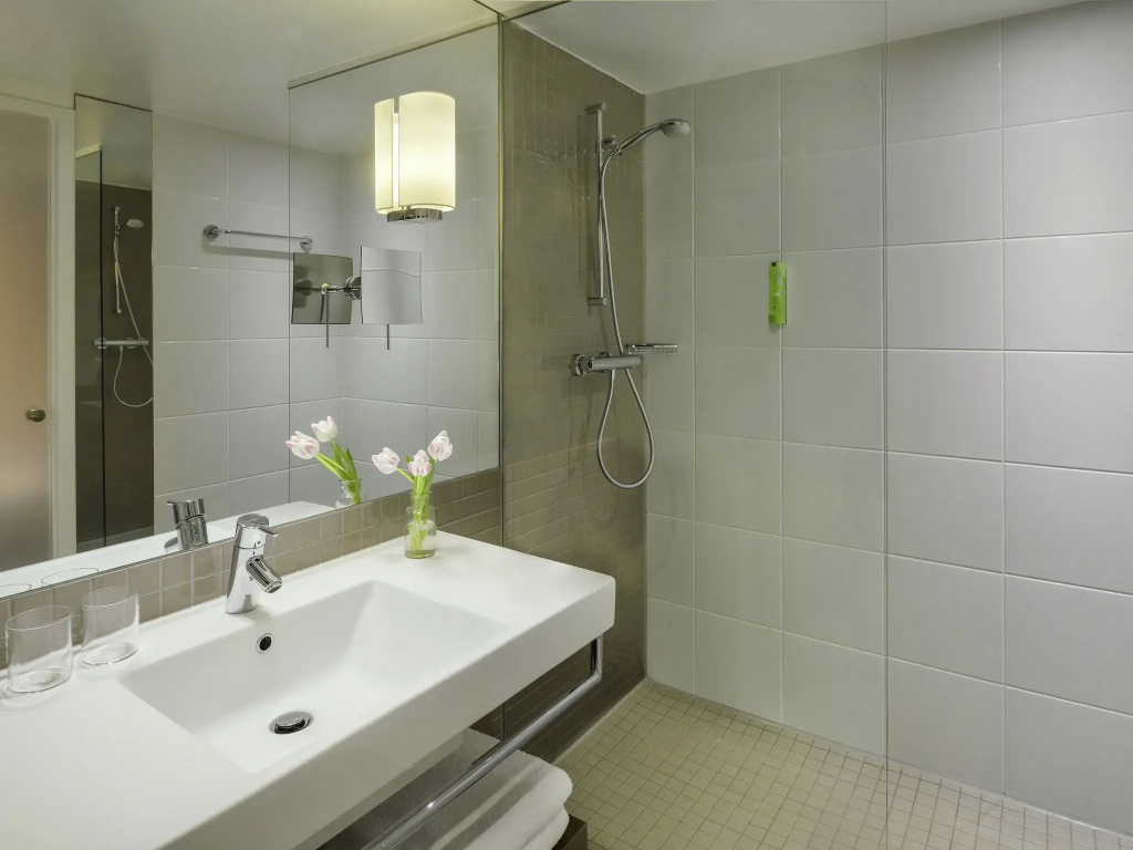 Mövenpick Hotel Amsterdam City Centre - Chambres