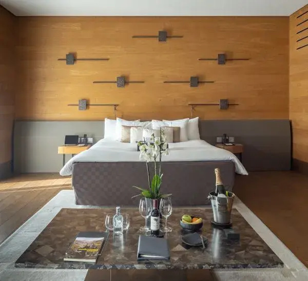 Grand Deluxe Double room with balcony (full double bed)