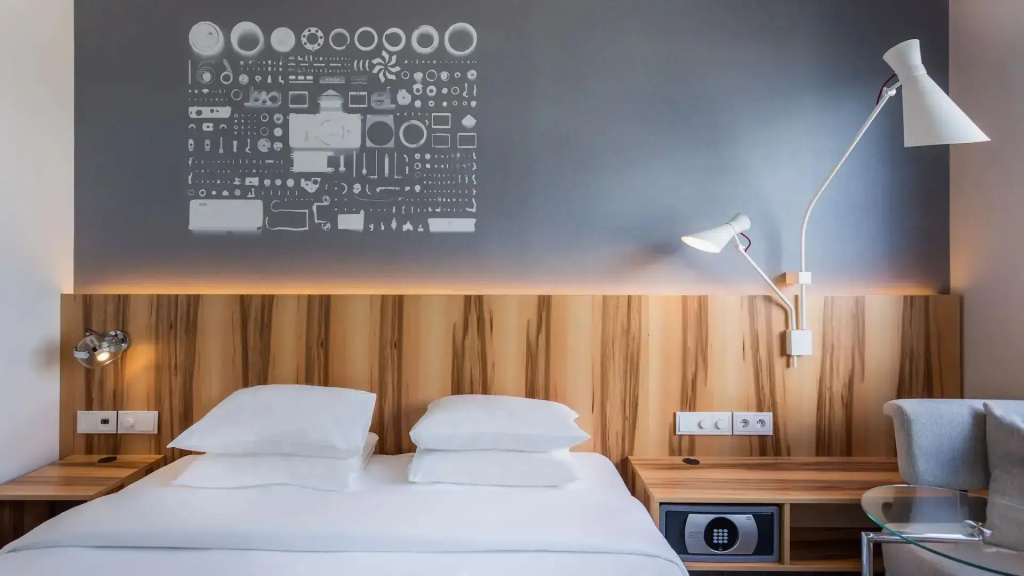 Hyatt Regency Paris Etoile Hotel 92
