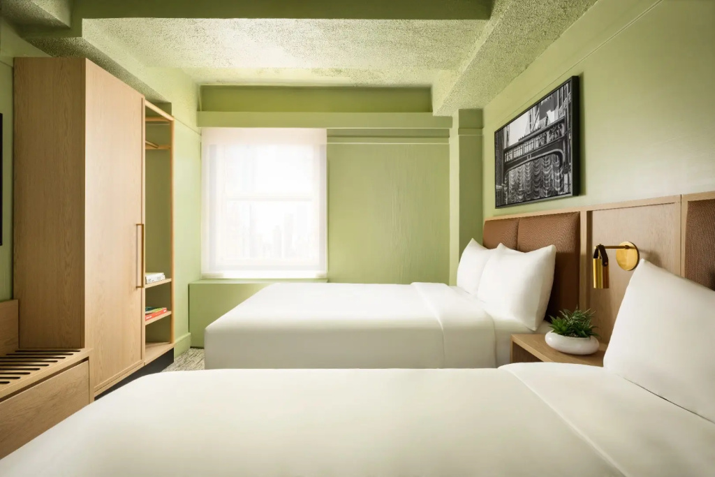 Deluxe Quadruple room
