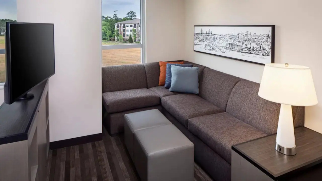 Hyatt House Charleston / Mount Pleasant - Tap to explore photos