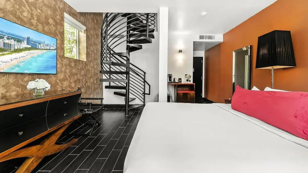 2 Bedrooms Premium Sextuple room with balcony