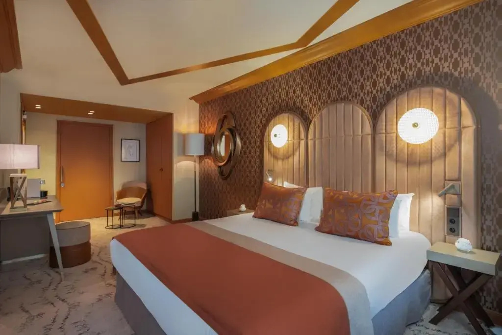 Hotel photo 12
