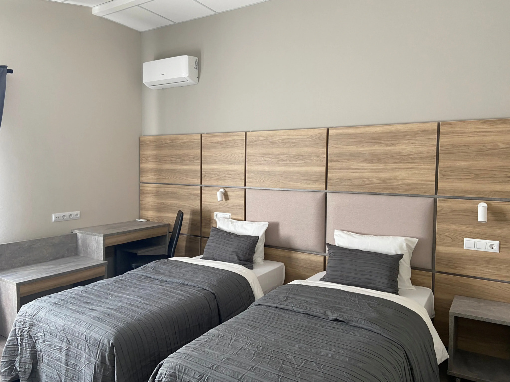 Double Studio (twin beds)