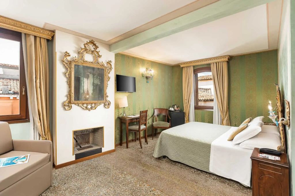 Luxury room